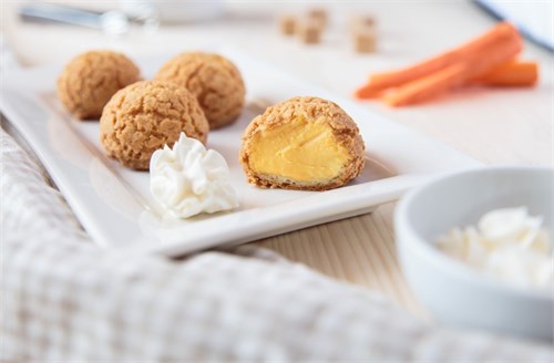 Пирожные шу с сырно-морковным кремом 8 шт 1016637