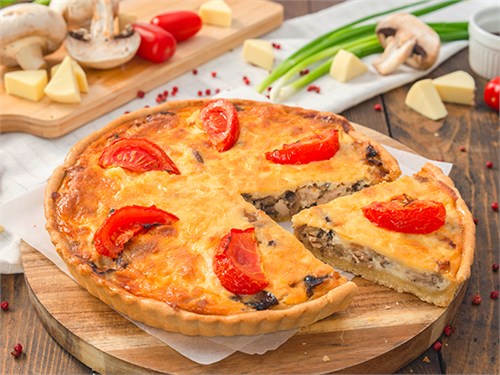 Киш с куриным филе и шампиньонами Доставка 1071892