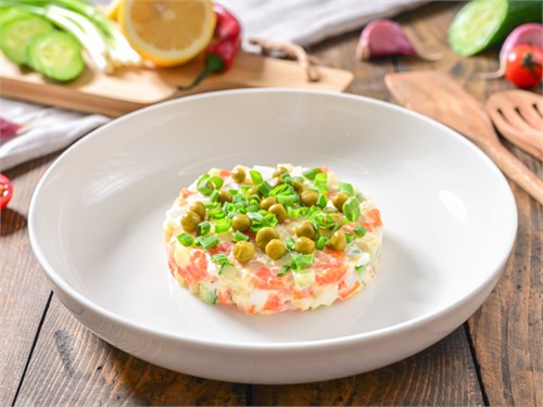 Салат Оливье с горбушей Доставка (бизнес-ланч) 1002455