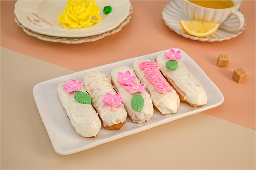 Праздничное ассорти эклеров Доставка 1090930