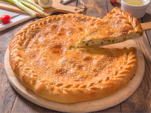 Пирог с луком и яйцом Доставка  1092419