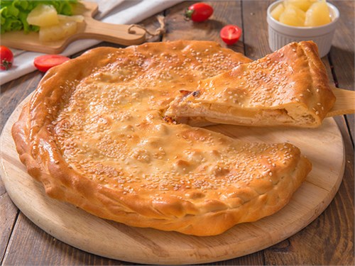 Пирог с курицей и ананасом Доставка  1092569