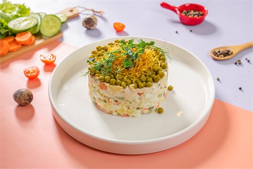 Салат оливье с курицей-мини Доставка 1099385