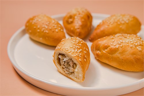 Коробочка пирожков с мясом Доставка  1099591