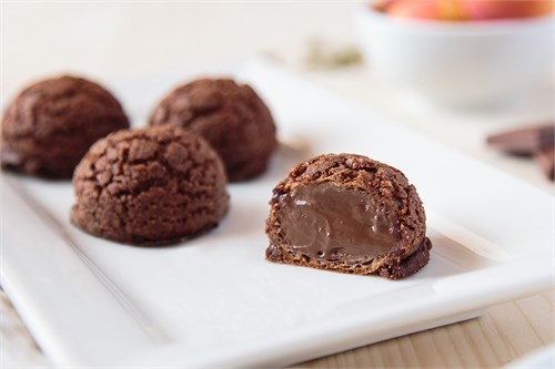 Пирожные шу с шоколадным кремом 8 шт 1016644