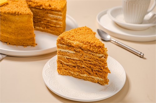 Торт Белый мёд 1001102