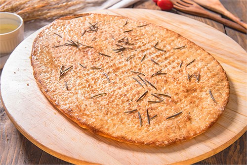 Фокачча с чесночным маслом и розмарином  1092694