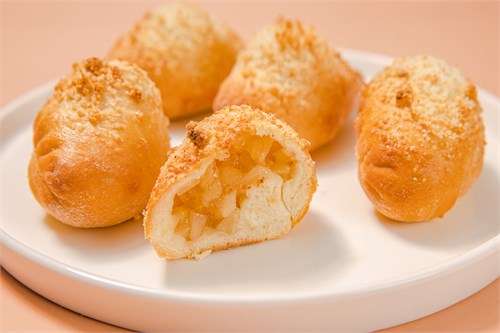 Коробочка пирожков с яблоками  1099569