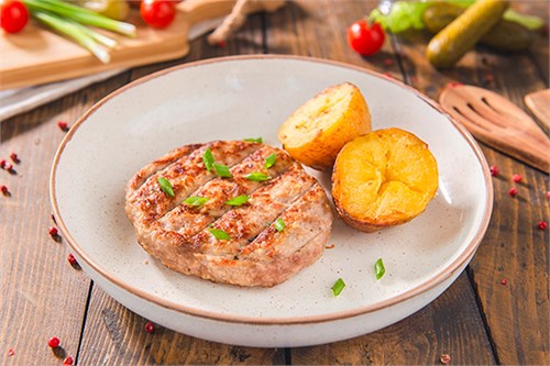 Бифштекс из баранины и курицы 1032506