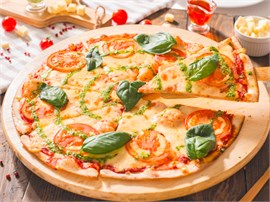 {{photo.Alt || photo.Description || 'Пицца маргарита'}}