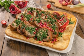 {{photo.Alt || photo.Description || 'Рулет из свинины с гранатом Доставка'}}