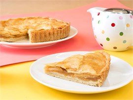 {{photo.Alt || photo.Description || 'Тарт с яблоком и миндальнымии лепестками. Доставка'}}