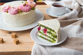 {{photo.Alt || photo.Description || 'Торт Фиона 0,5 кг'}}