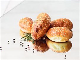 {{photo.Alt || photo.Description || 'Пирожок с сёмгой рисом и сливочным соусом Доставка'}}