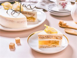 {{photo.Alt || photo.Description || 'Торт Творожный с грушей'}}