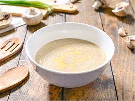 {{photo.Alt || photo.Description || 'Крем-суп из шампиньонов Доставка '}}