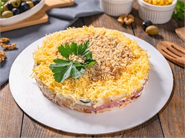 {{photo.Alt || photo.Description || 'Салат с курицей и ананасом Доставка'}}