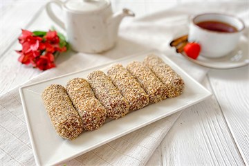 {{photo.Alt || photo.Description || 'Пирожные картошка 6 шт'}}