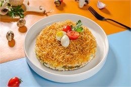 {{photo.Alt || photo.Description || 'Салат с копчёной курицей и картофелем пай'}}