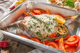 {{photo.Alt || photo.Description || 'Банкет-бокс с судаком и овощами '}}