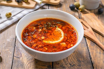 {{photo.Alt || photo.Description || 'Солянка Доставка'}}