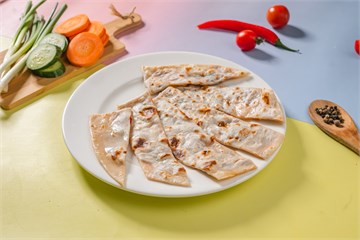 {{photo.Alt || photo.Description || 'Чуду с овощами'}}